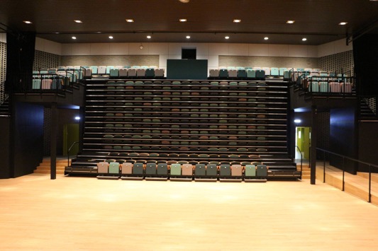 COS Tribune - CC De Borre - Gemeente Bierbeek_2