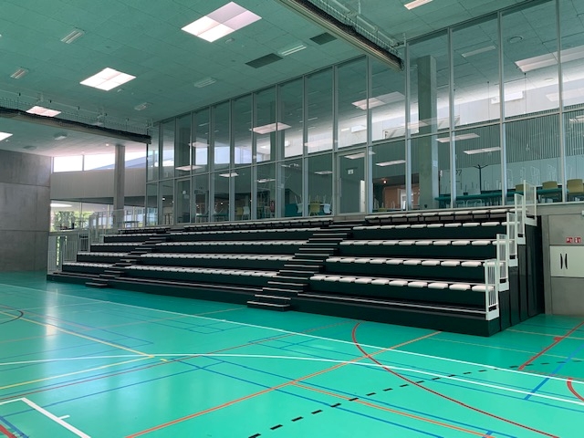 Telescopische tribune | Sporthal Henleykaai Gent | Bel Architecten | COS Tribune  Telescopische tribune | Sporthal Henleykaai Gent | Bel Architecten | COS Tribune